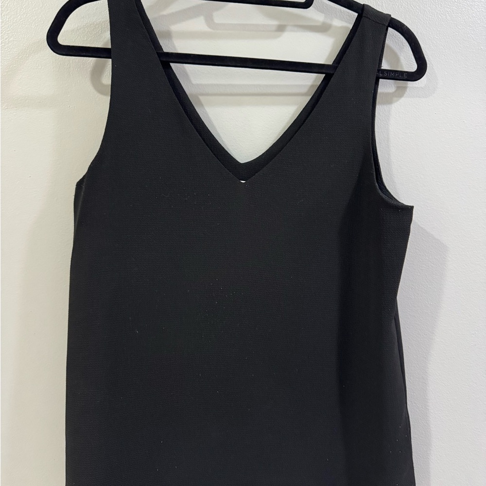 Wayf Black V-Neck Tank Top